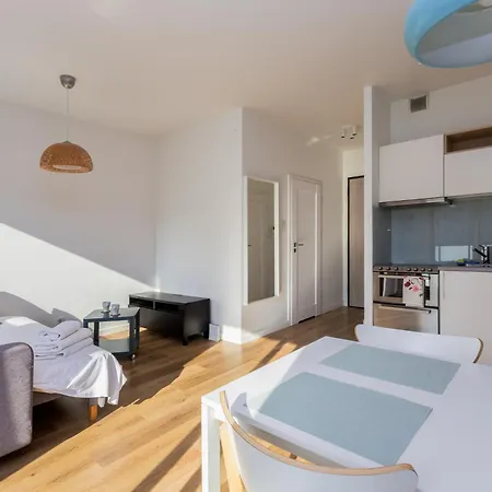 Apartment Nova Letnica Sunny *